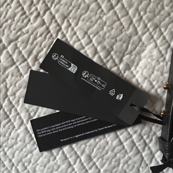 NWT Versace Pink and Black Shoulder Bag includes dust bag, Sales tags & dustbag - Picture 5 of 16